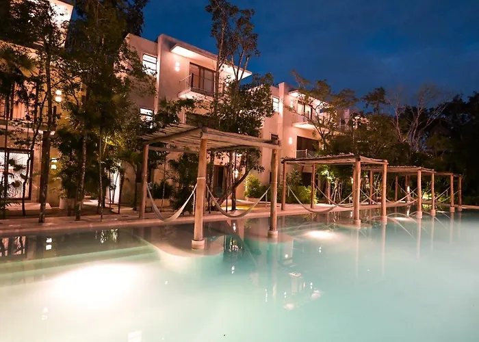 Hotel Holistika 4*