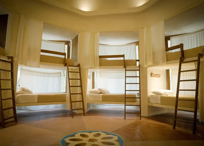 Hotel Holistika